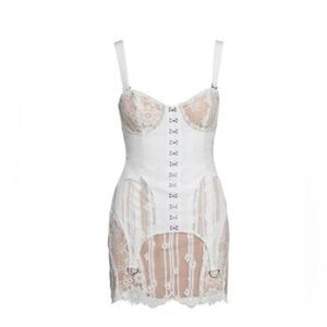 For love and lemons lace detailed garter dress, S